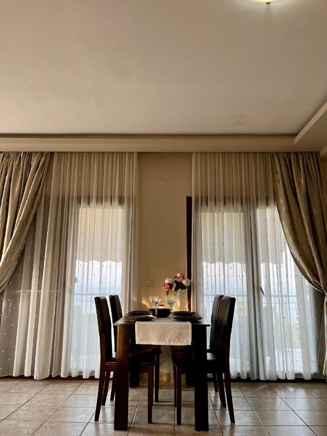Villa Karolina Nea Poteidaia Bagian luar foto