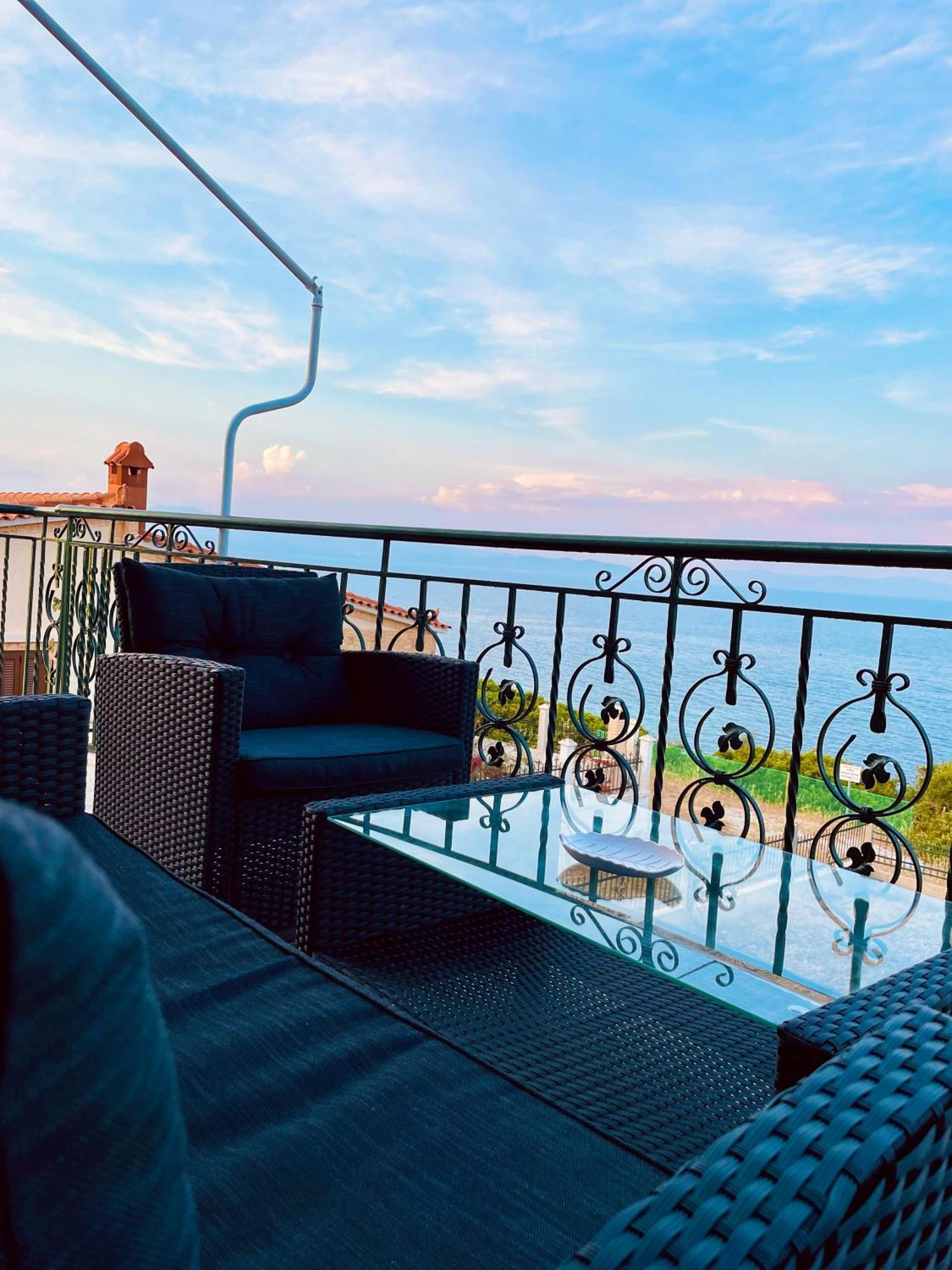 Villa Karolina Nea Poteidaia Bagian luar foto